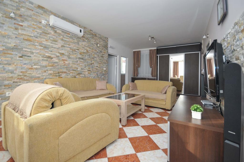 D&D Apartment 1 Budva Exteriör bild